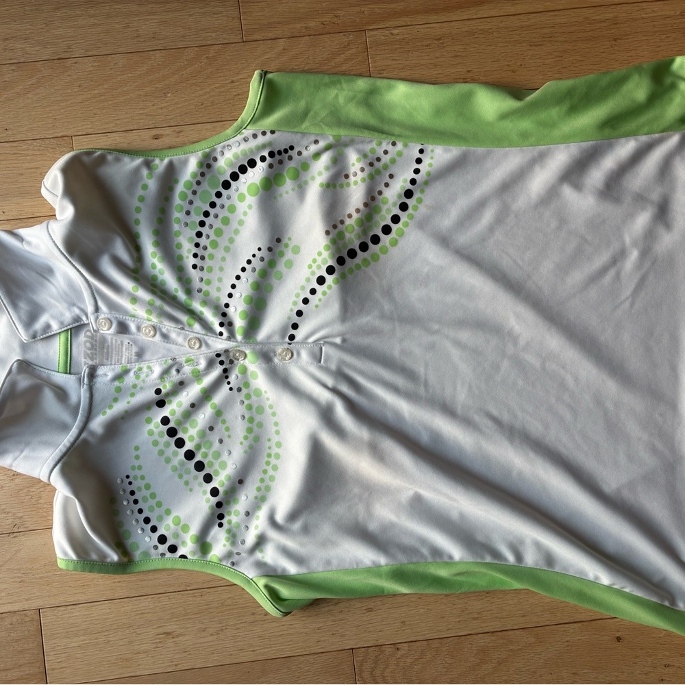 Izod White and Green Sleeveless Top